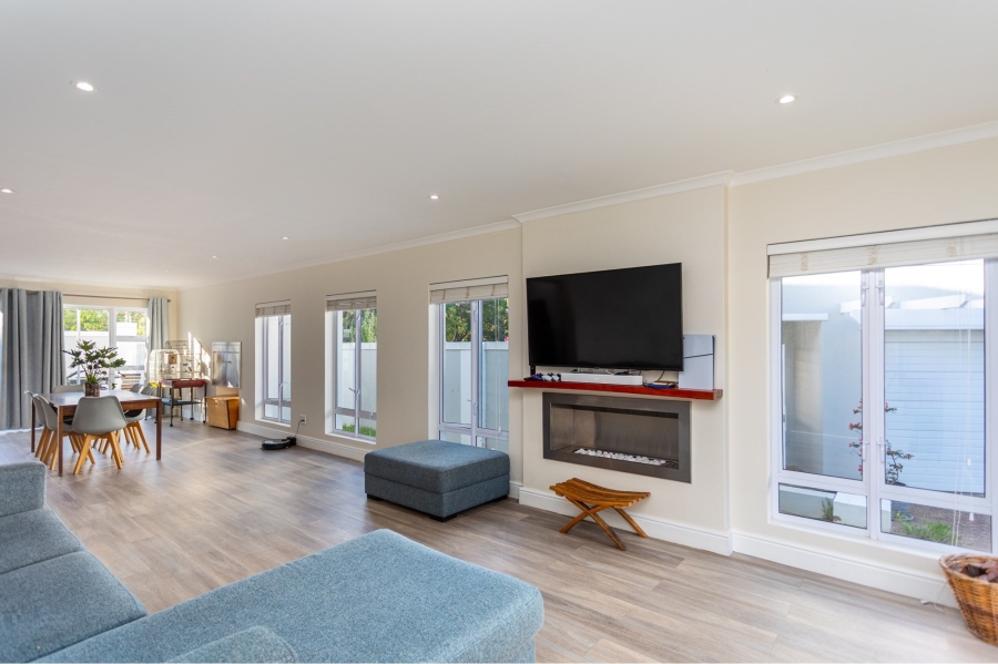 3 Bedroom Property for Sale in Eversdal Heights Western Cape